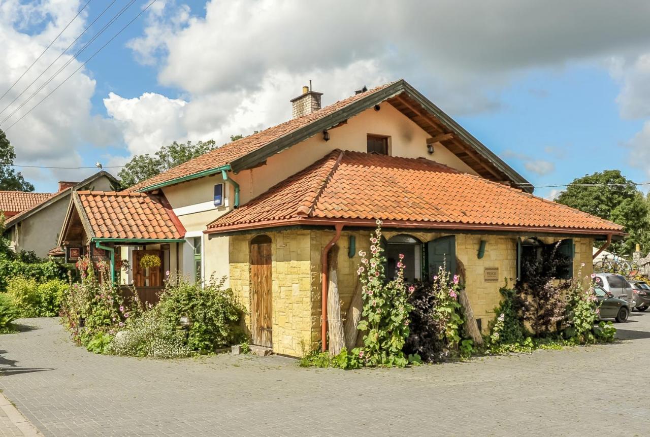 Zajazd Wiejski Szczechy Wielkie Exterior photo